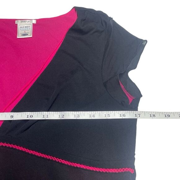Old Navy Hot Pink and Black Mesh Babydoll Perfect Fit Top - Picture 4 of 6